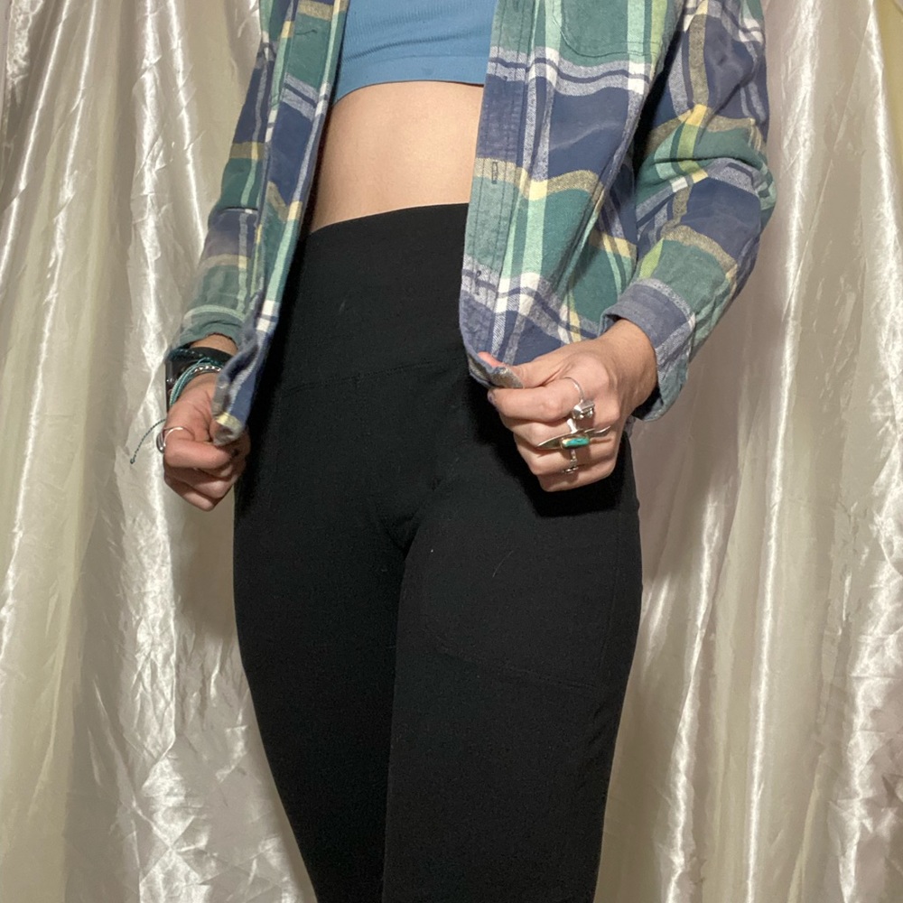 Free Assembly Flannel - Picture 6 of 6